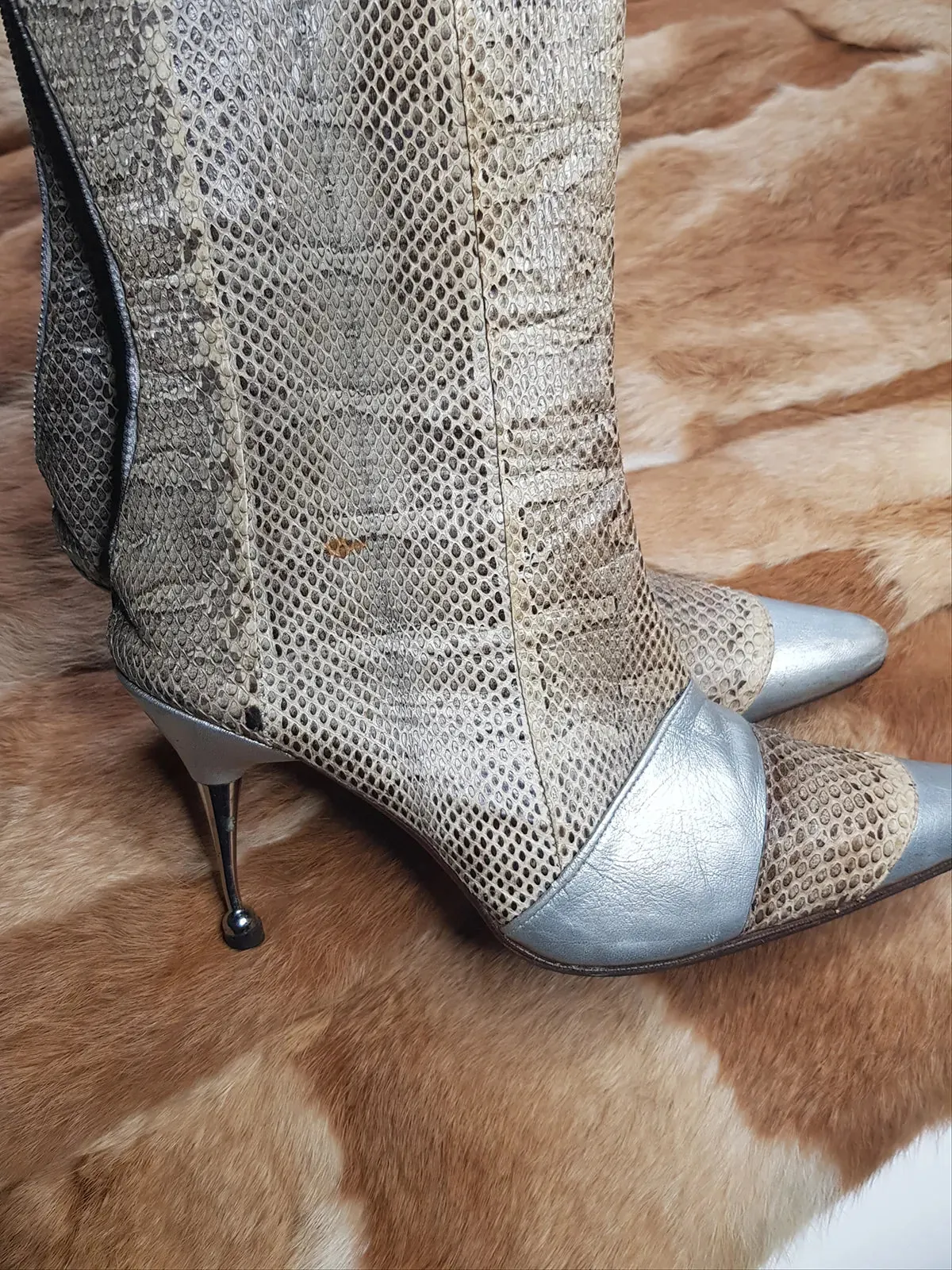 1960s Italian Authentic 100% Snakeskin & Leather Go Go Boots - Insane Metal Stiletto Heels - Silver & Natural Snake (European Size 38)