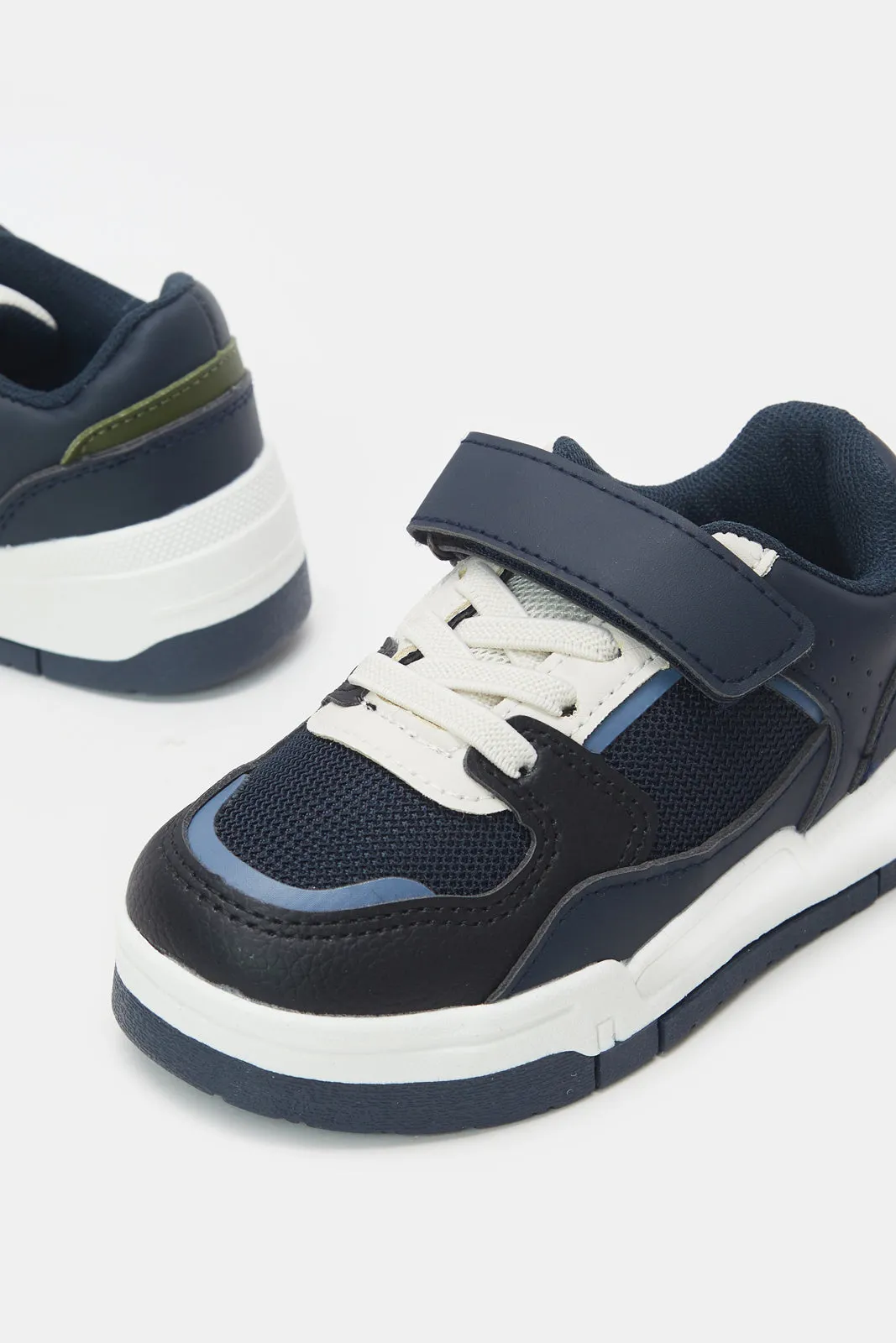 Boys Navy Color Block Skate Shoes