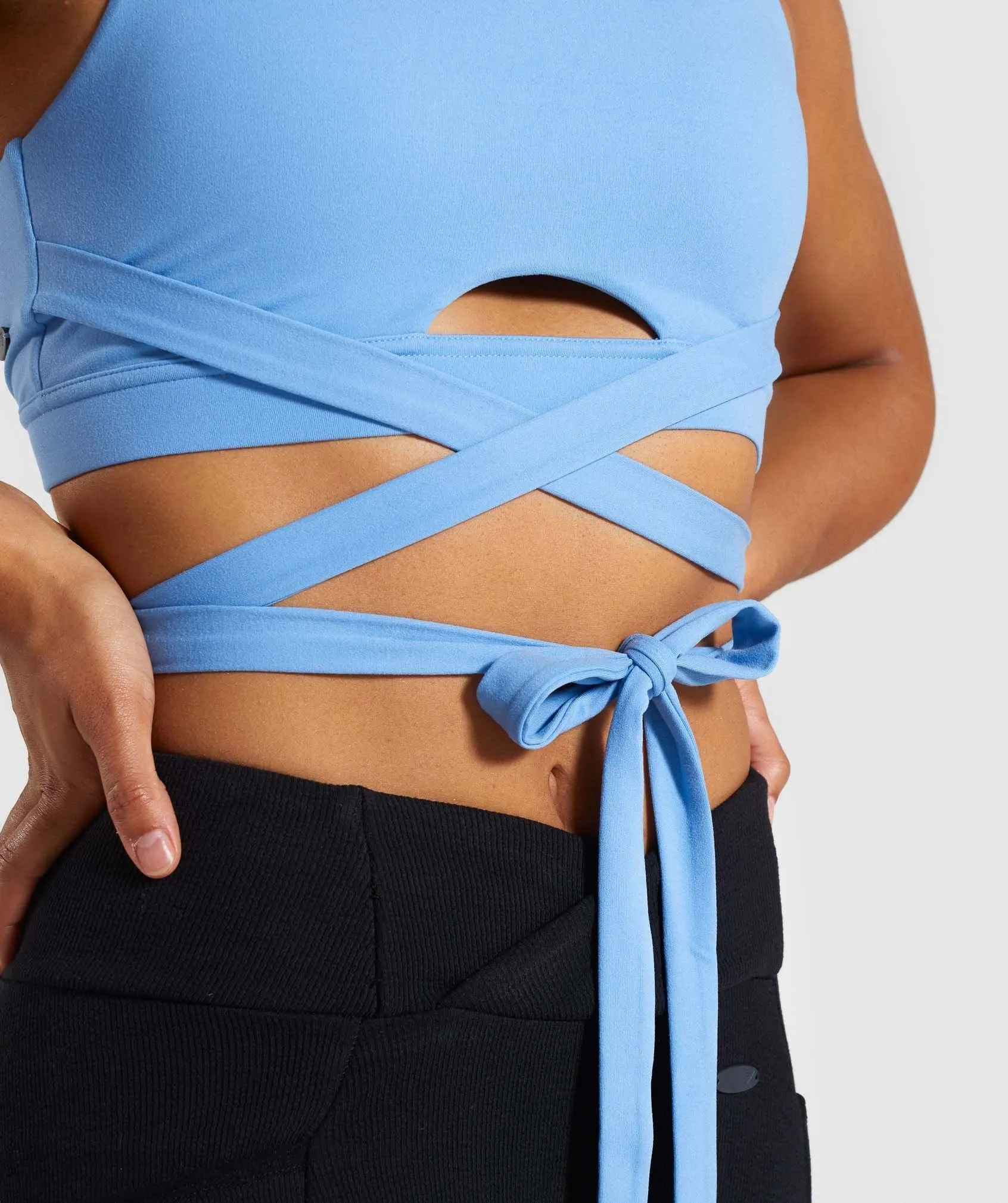 Gymshark Poise Wrap Around Bralette - Blue