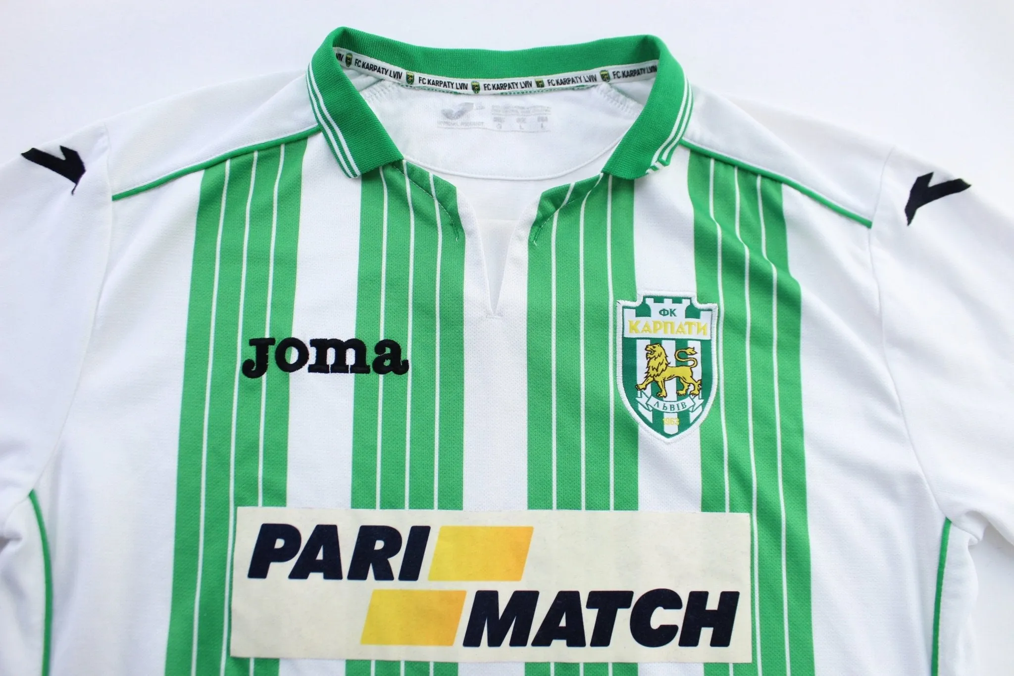 Karpaty Lviv Embroidered Patch Green & White Striped Soccer Jersey