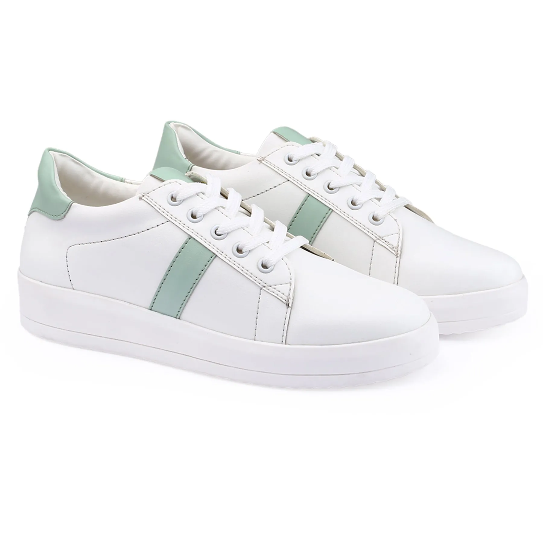 New Trendy  And Casual Sneakers For Women