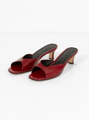 Taro Heel Scarlet