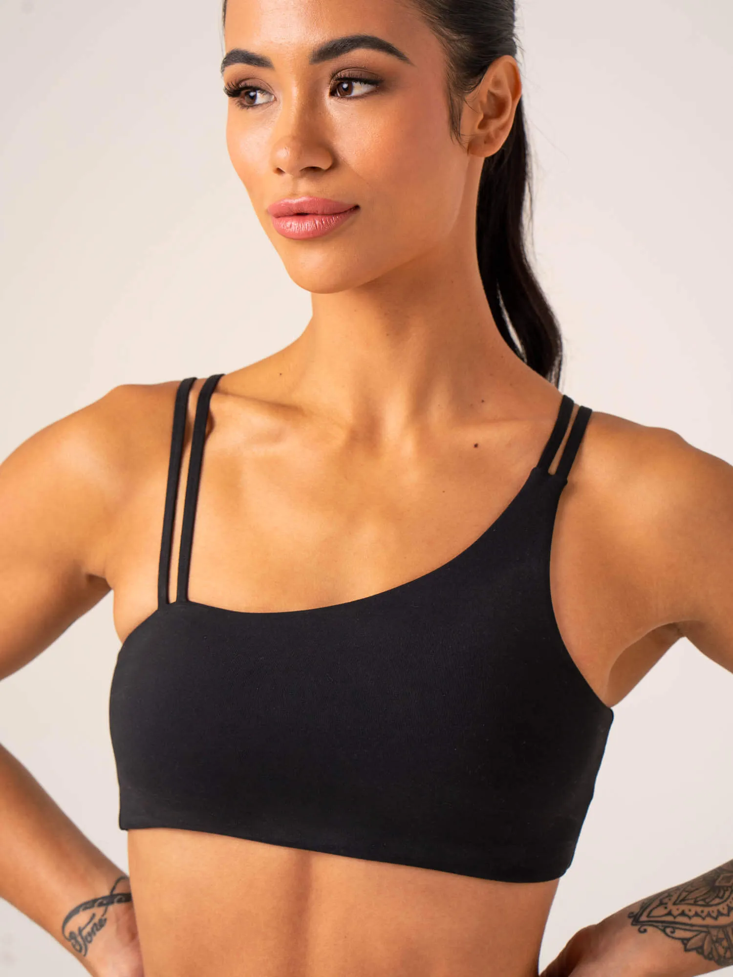 Unstoppable One Shoulder Sports Bra - Black